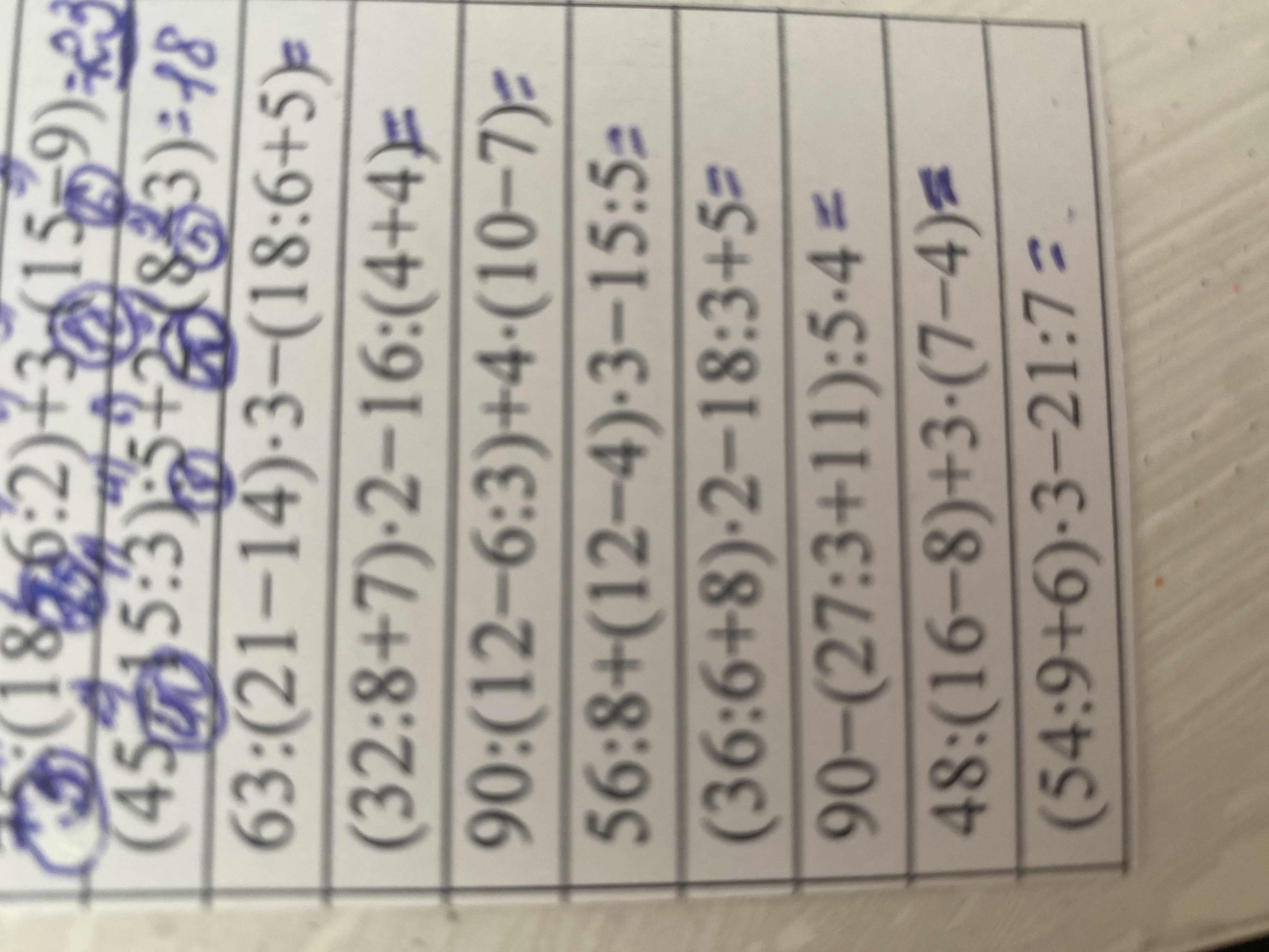 Фото задания: (32:8+7)*2-16:(4+4)=