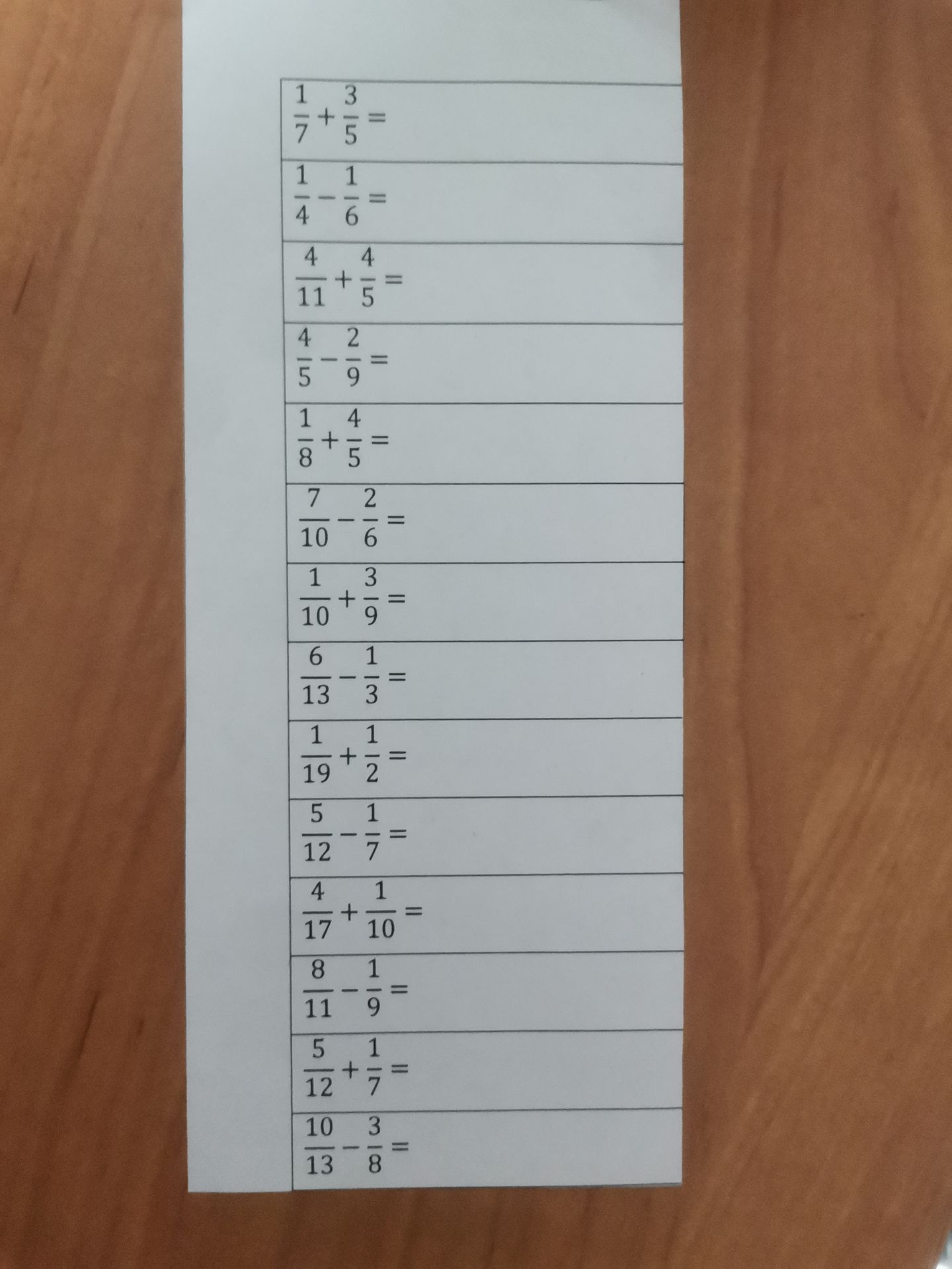 Фото задания: 5 1 = 12 7