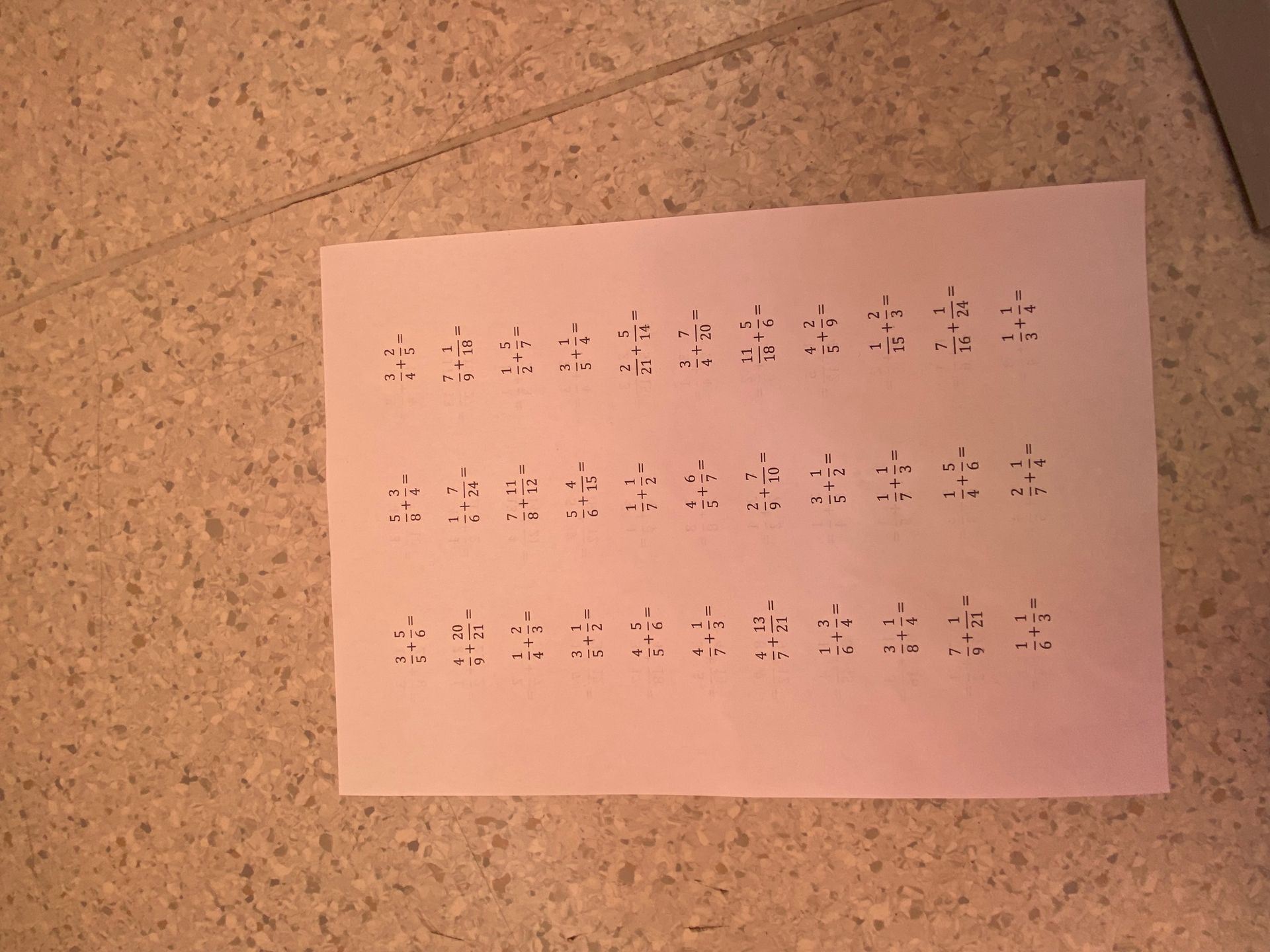 Фото задания: 1 2 + 4+3 =