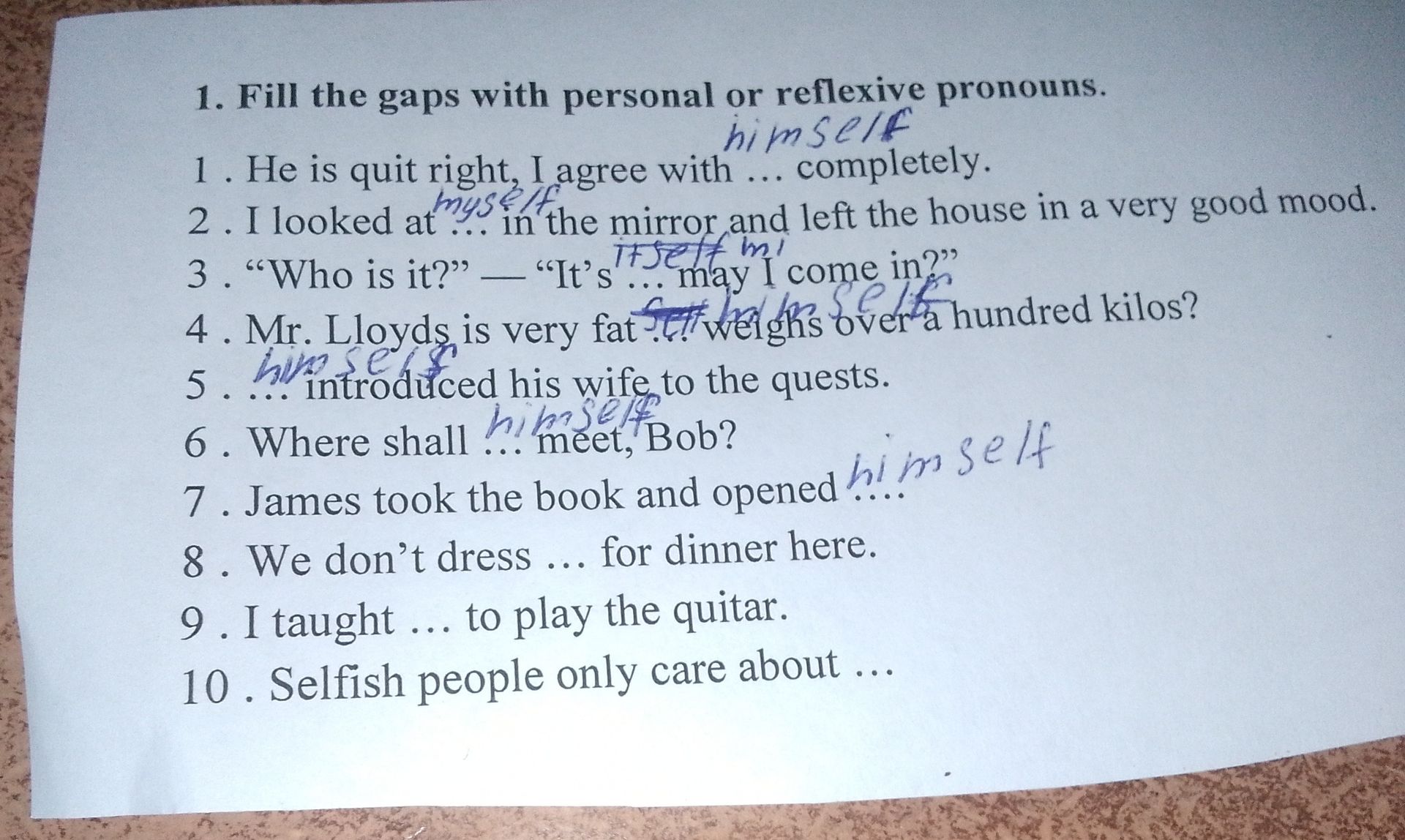 Фото задания: 1. Fill the gaps with personal or reflexive pronouns.