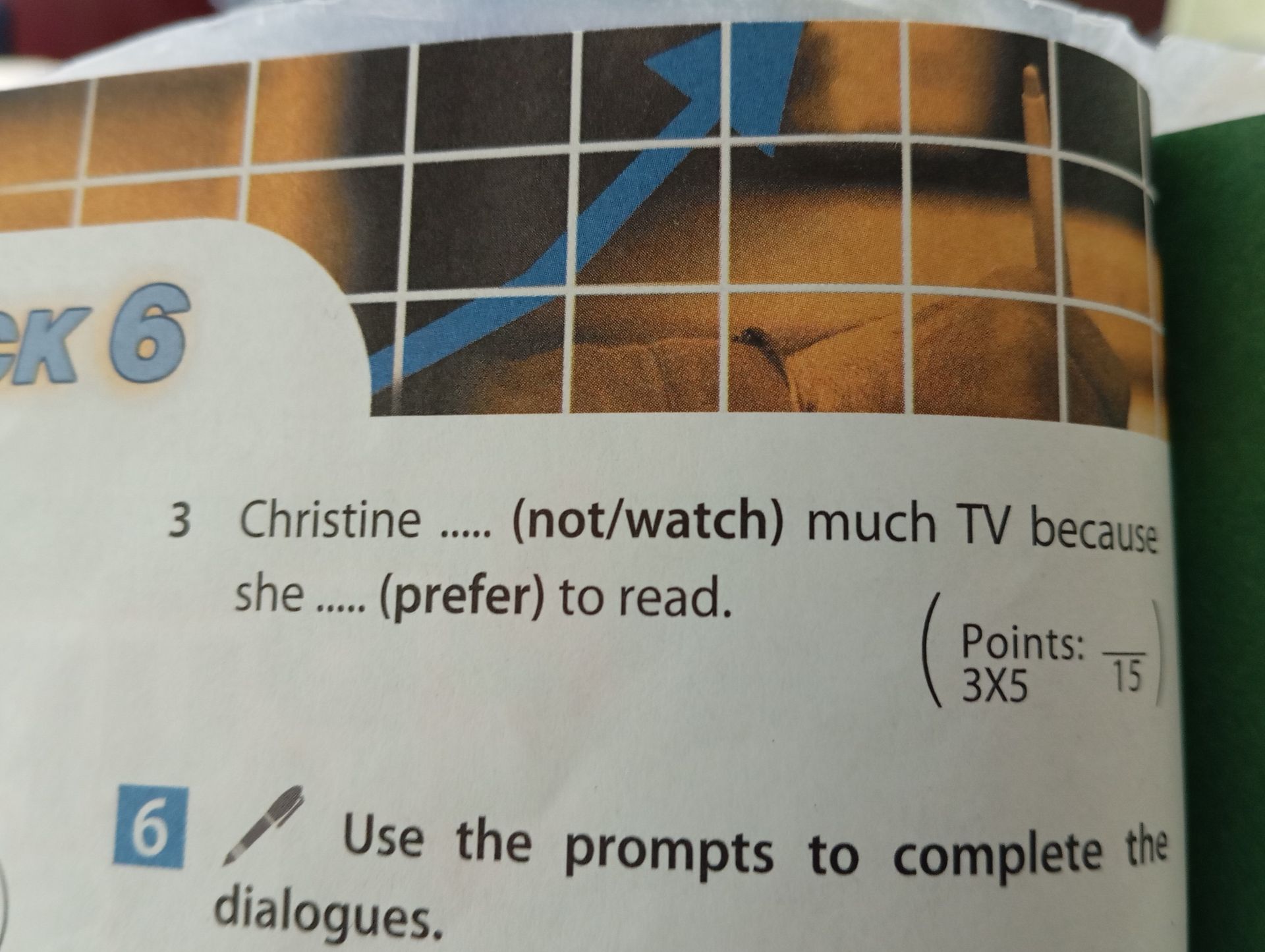 Фото задания: 6 Use the prompts to complete the dialogues.
