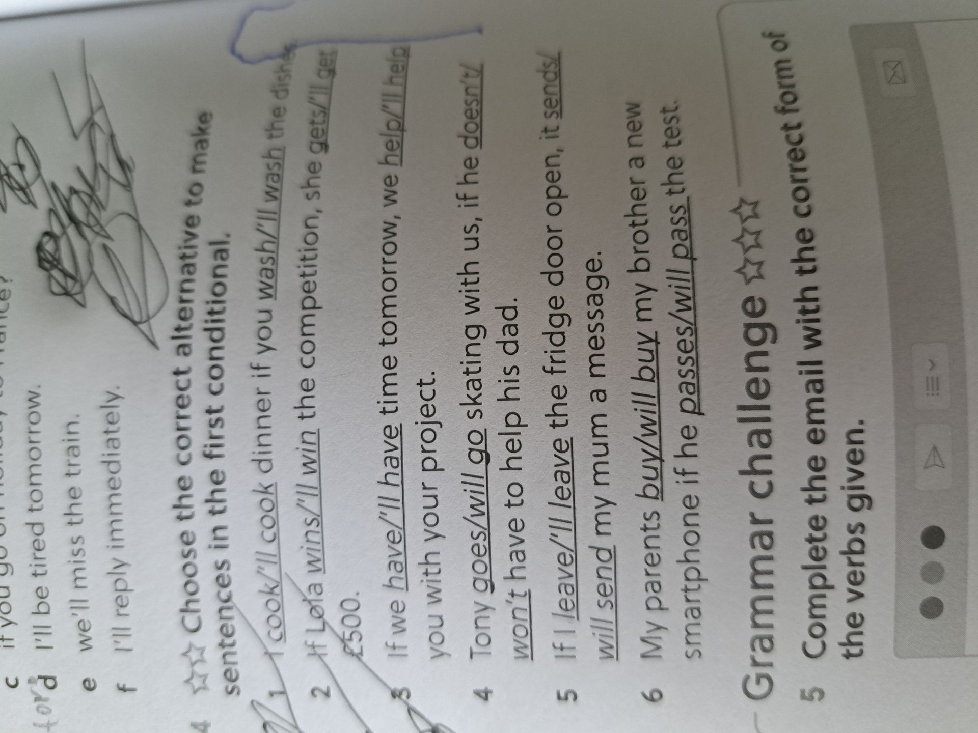 Фото задания: Complete the email with the correct form of the verbs given.