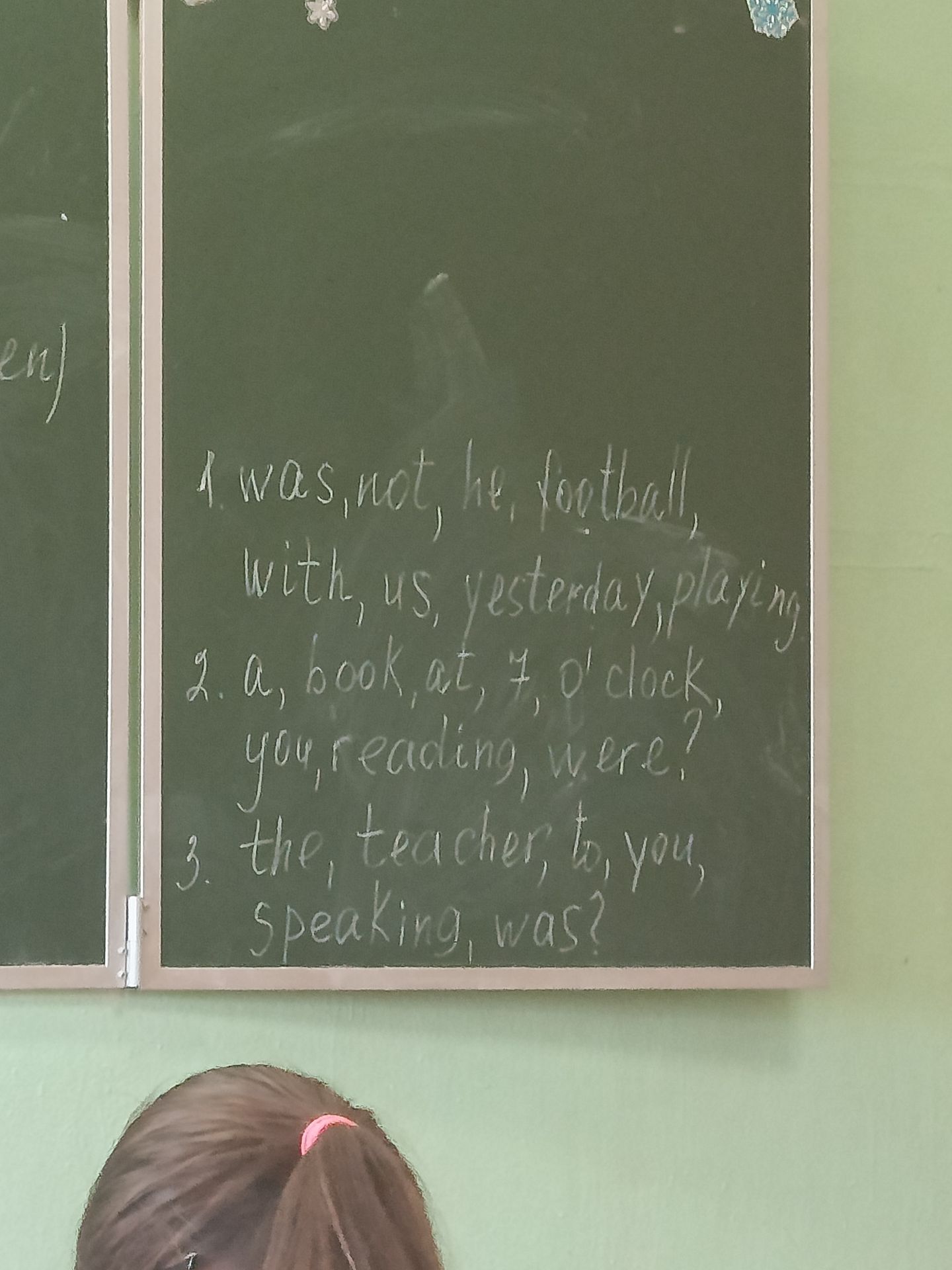 Фото задания: 1. was, not, he, football, with, us, yesterday, playing 2. a, book, at, 7, o'clock, you, reading, were? 3. the, teacher,…