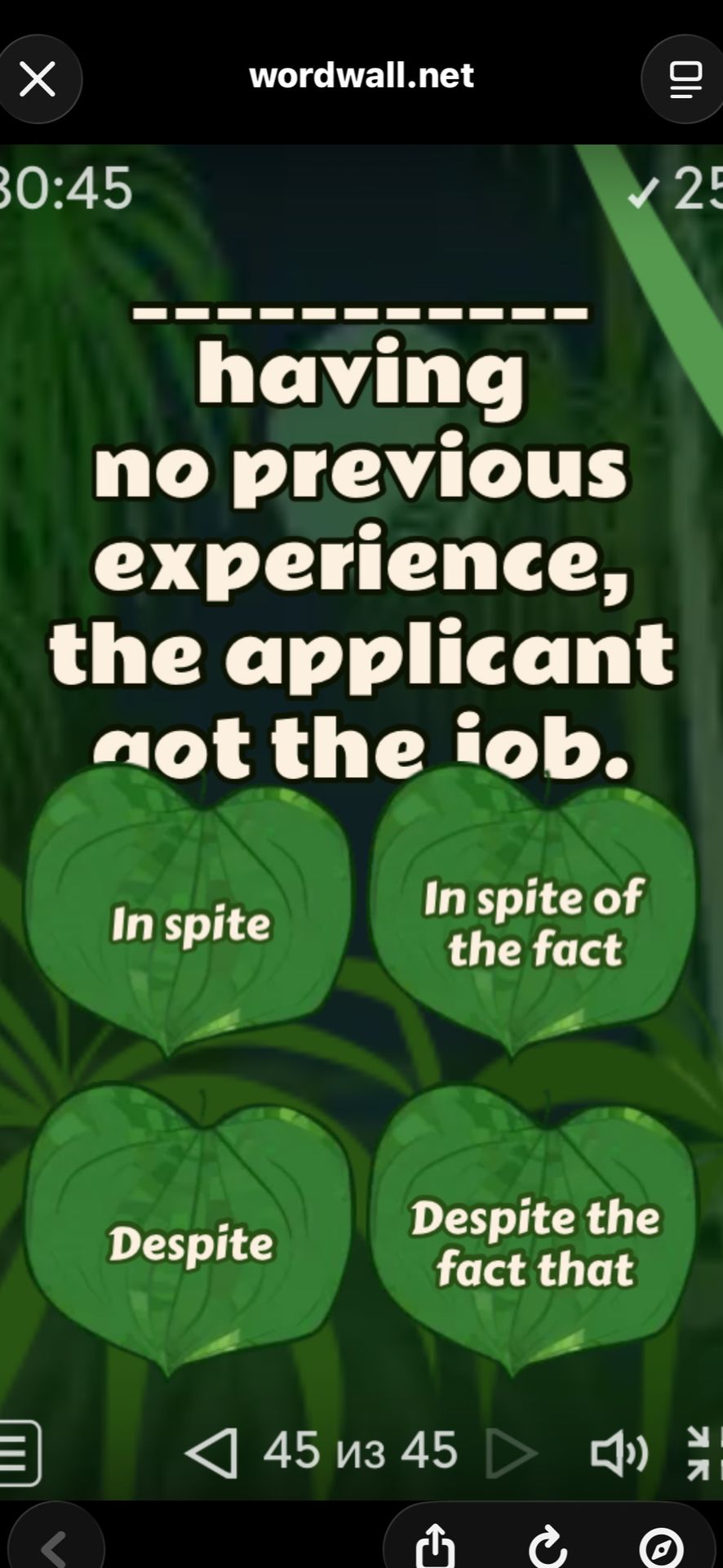 Фото задания: having no previous experience, the applicant got the job.