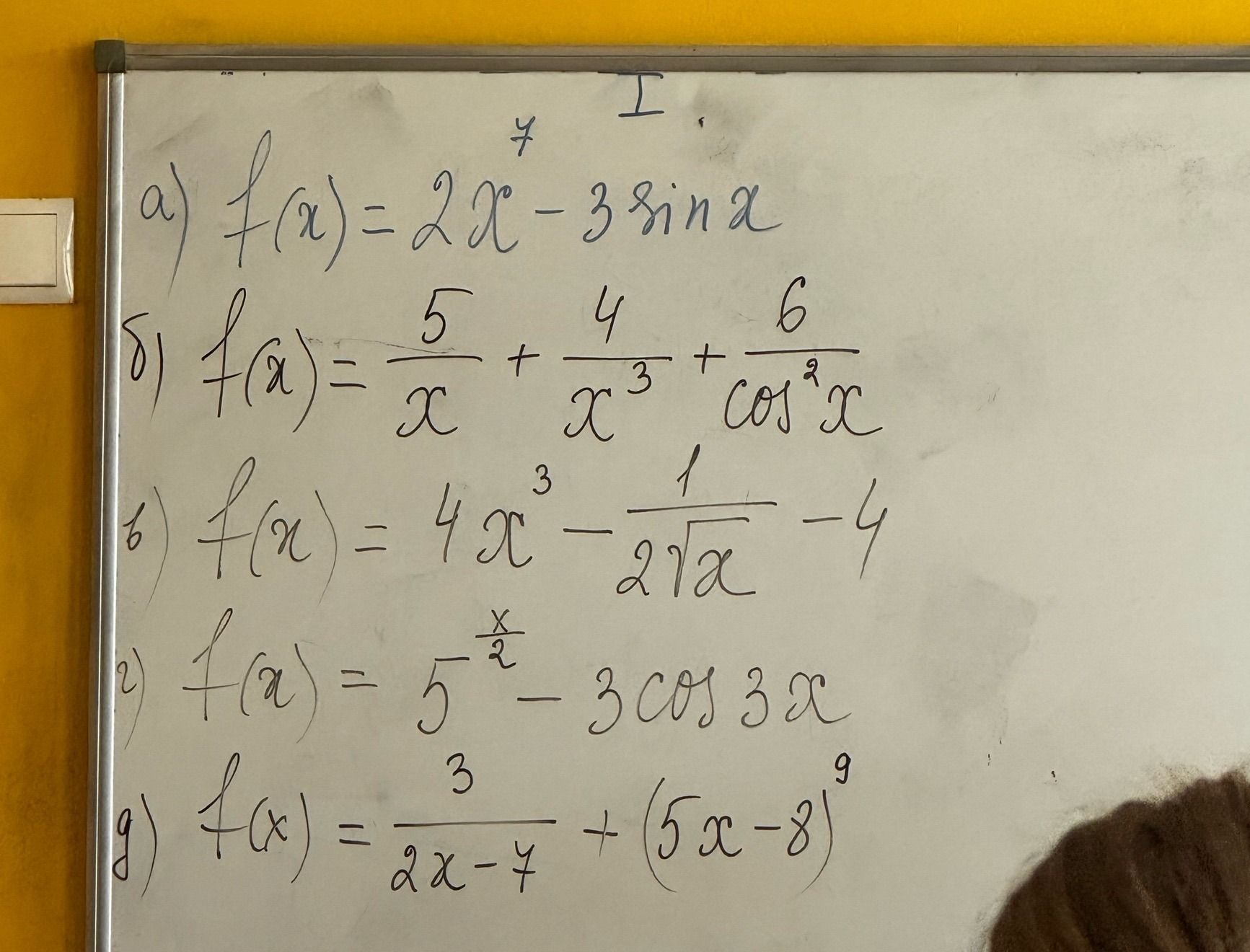 Фото задания: б) f(x) = 5/x + 4/x^3 + 6/cos^2 x