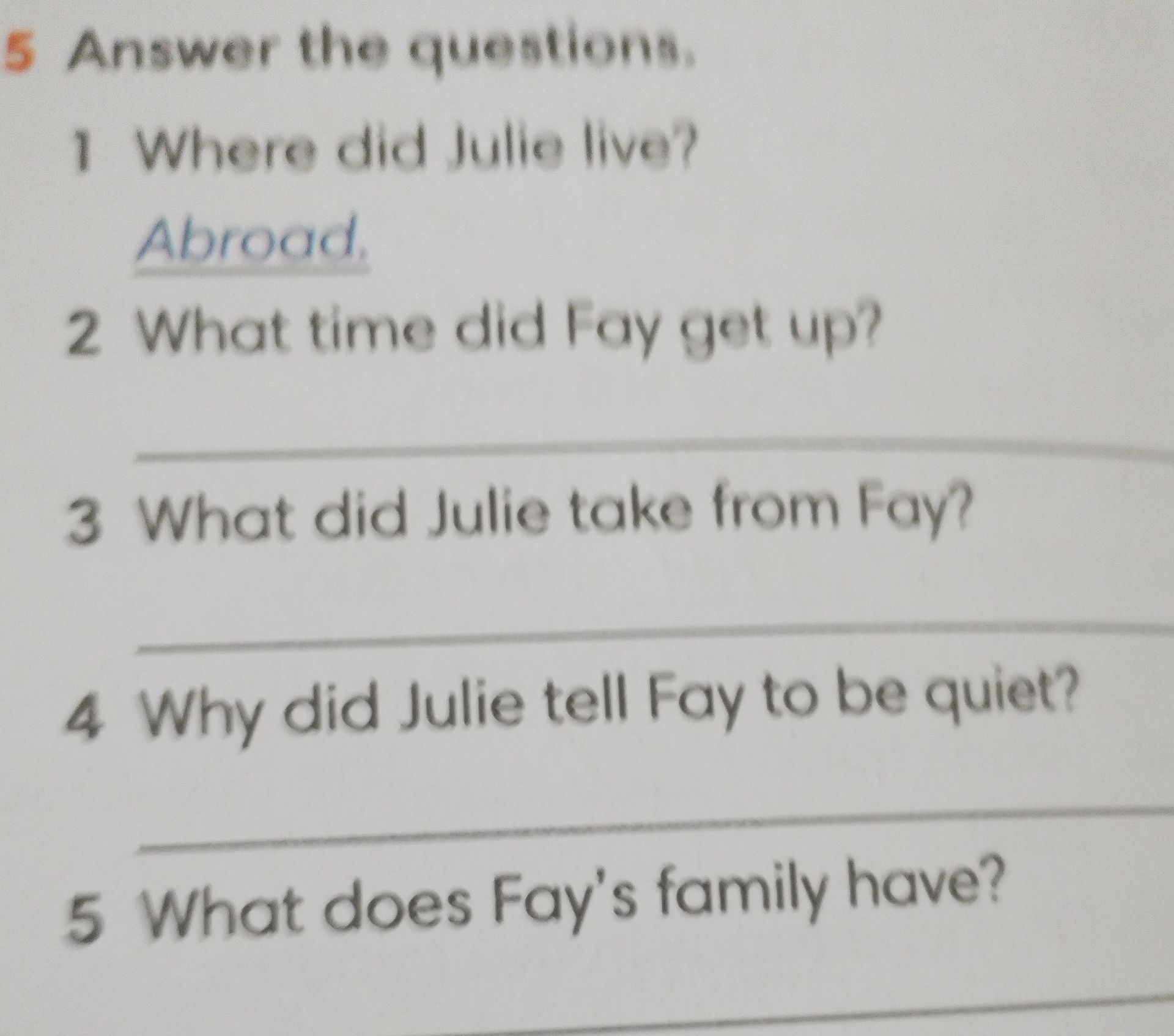 Фото задания: What time did Fay get up?