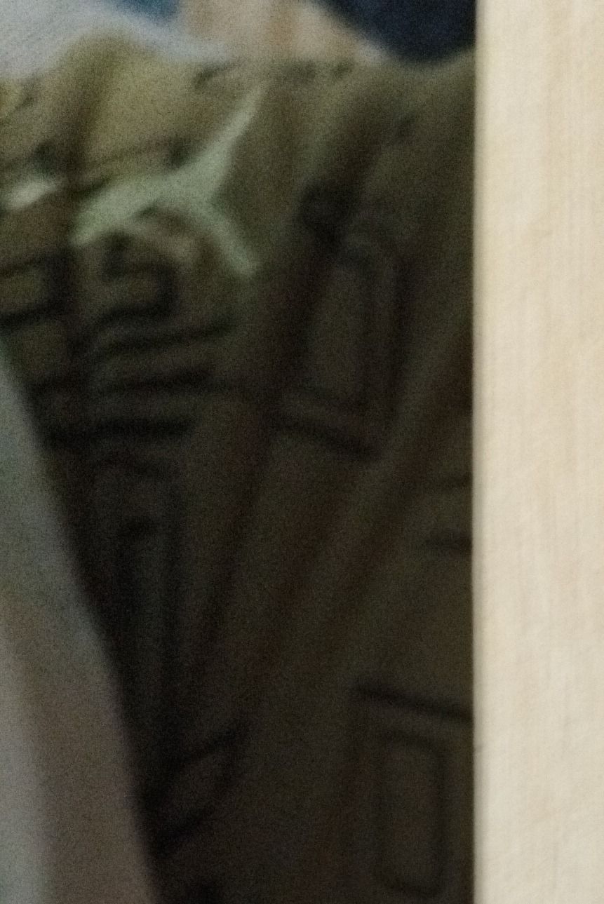 Фото задания: Identify the pattern and the next element.