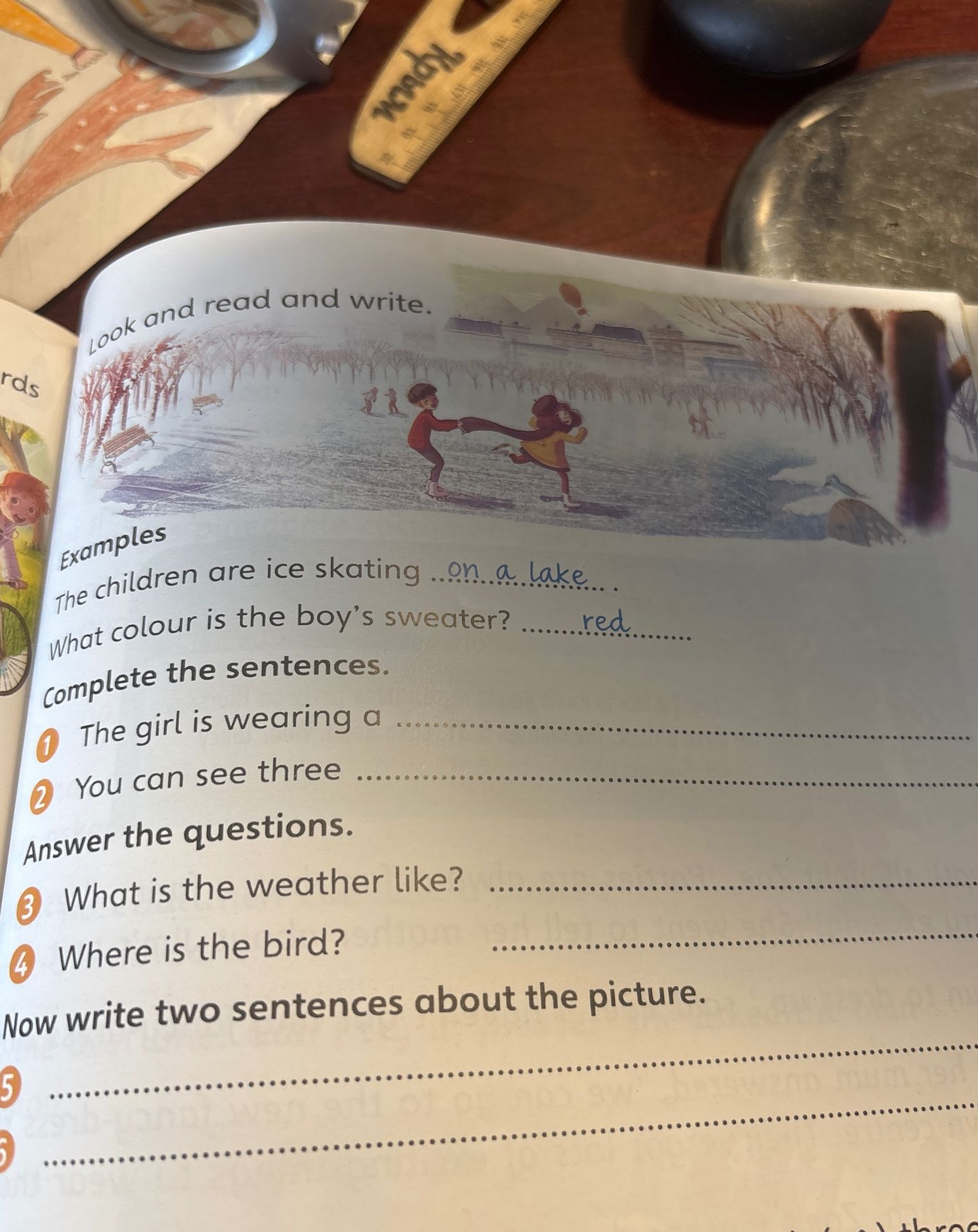 Фото задания: Answer the questions. 3 What is the weather like? 4 Where is the bird?