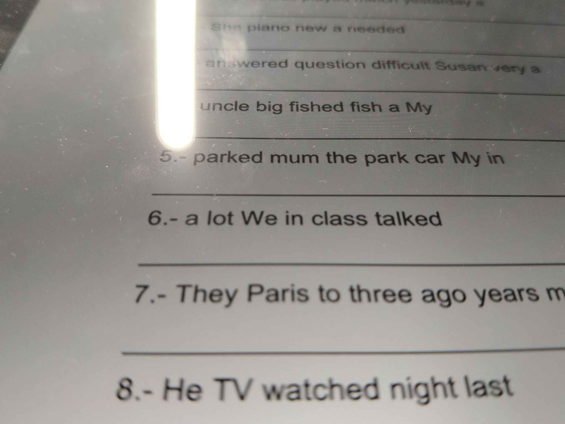 Фото задания: Исправьте порядок слов в предложениях: 5) parked mum the park car My in; 6) a lot We in class talked; 7) They Paris to…