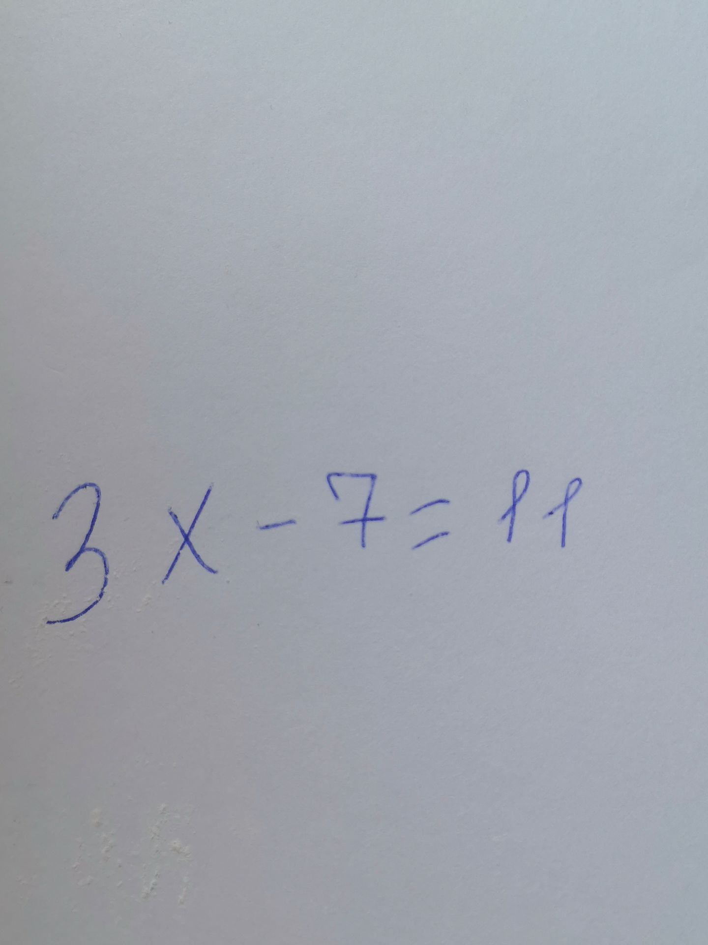 Фото задания: Решите уравнение: 3x − 7 = 11.