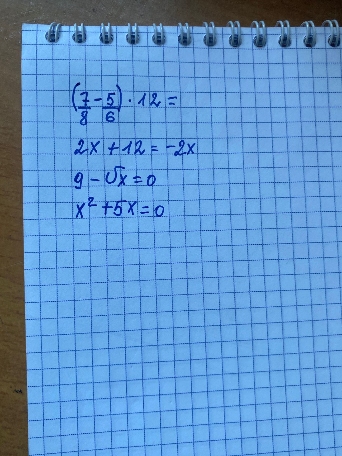 Фото задания: \(2x+12=-2x\)