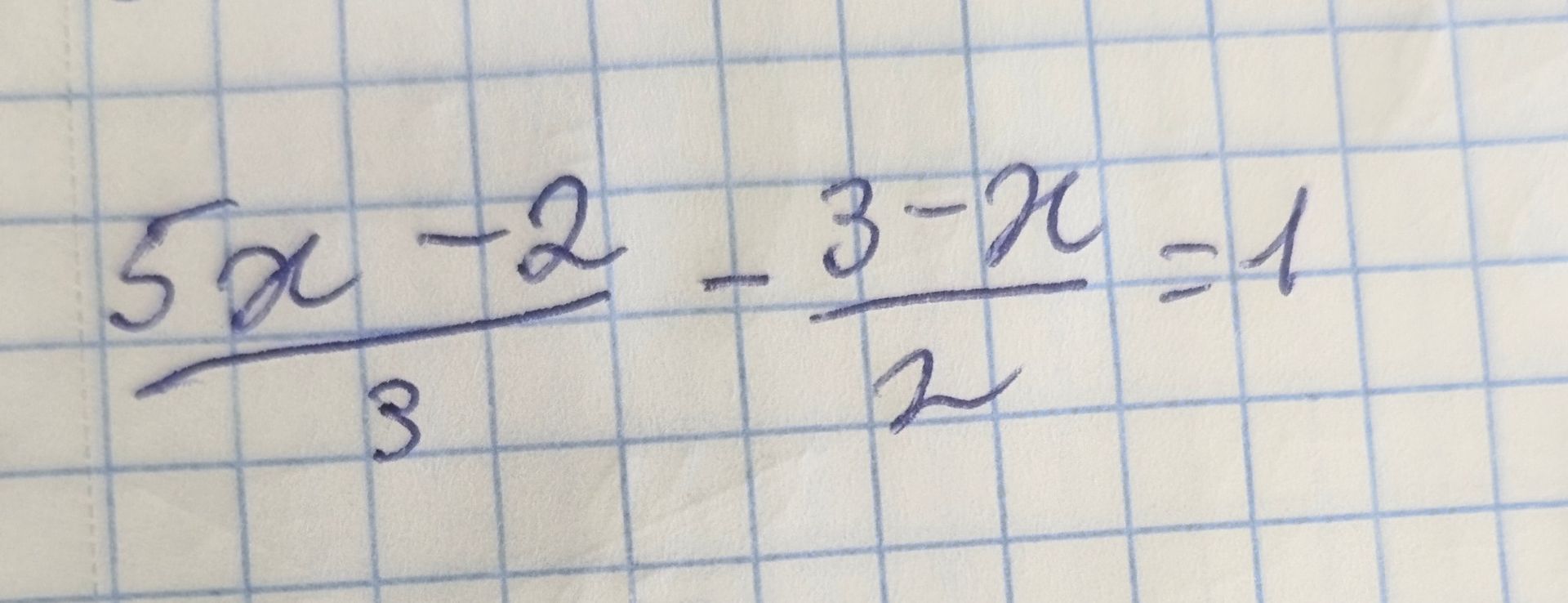 Фото задания: \(\frac{5x-2}{3}+\frac{3-2x}{2}=1\)