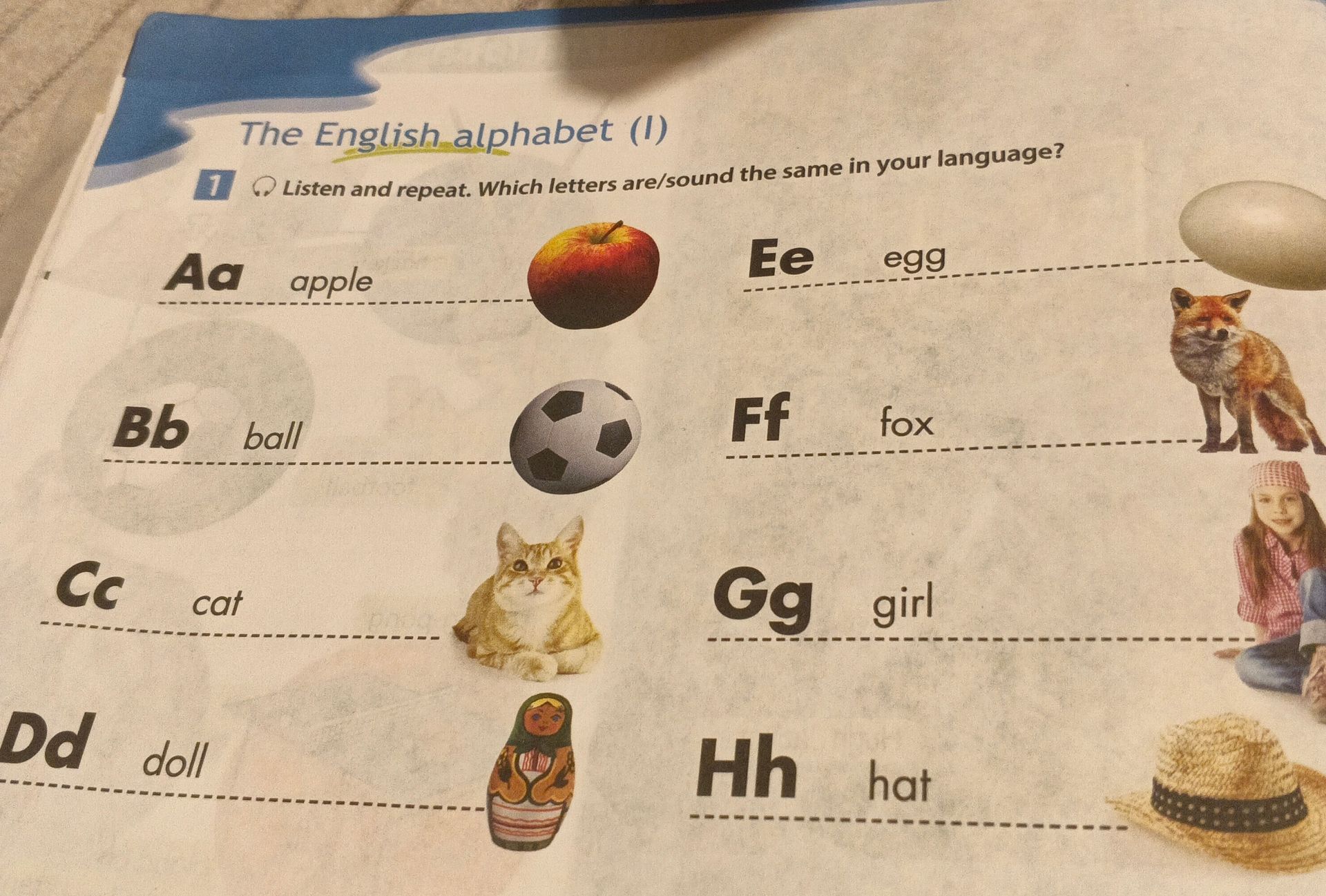 Фото задания: Listen and repeat. Which letters are/sound the same in your language? Aa — apple; Bb — ball; Cc — cat; Dd — doll; Ee — egg;…