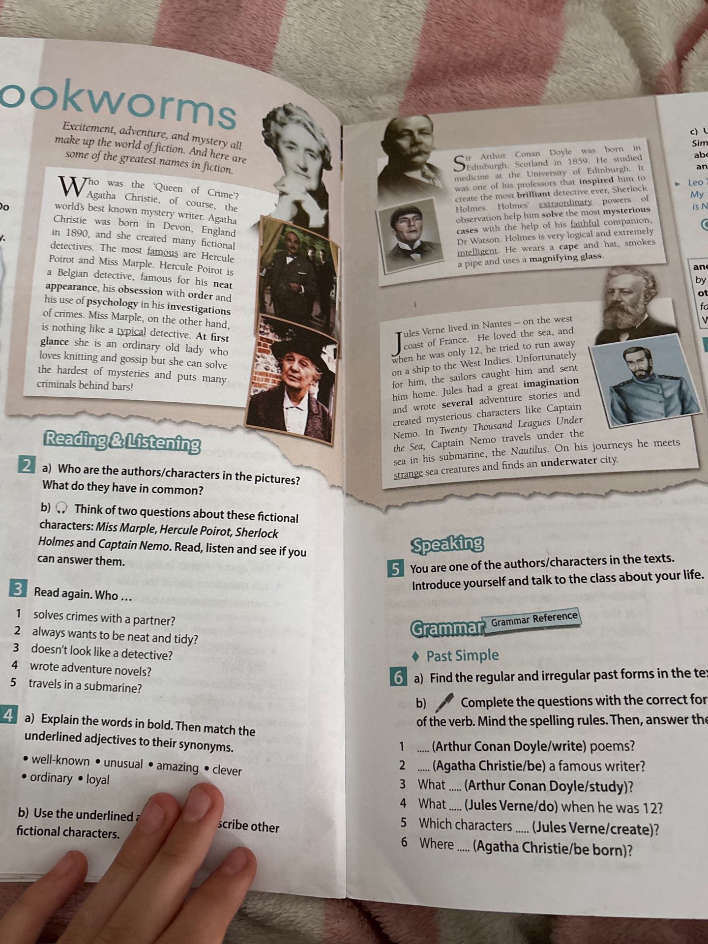 Фото задания: 6 a) Find the regular and irregular past forms in the texts.