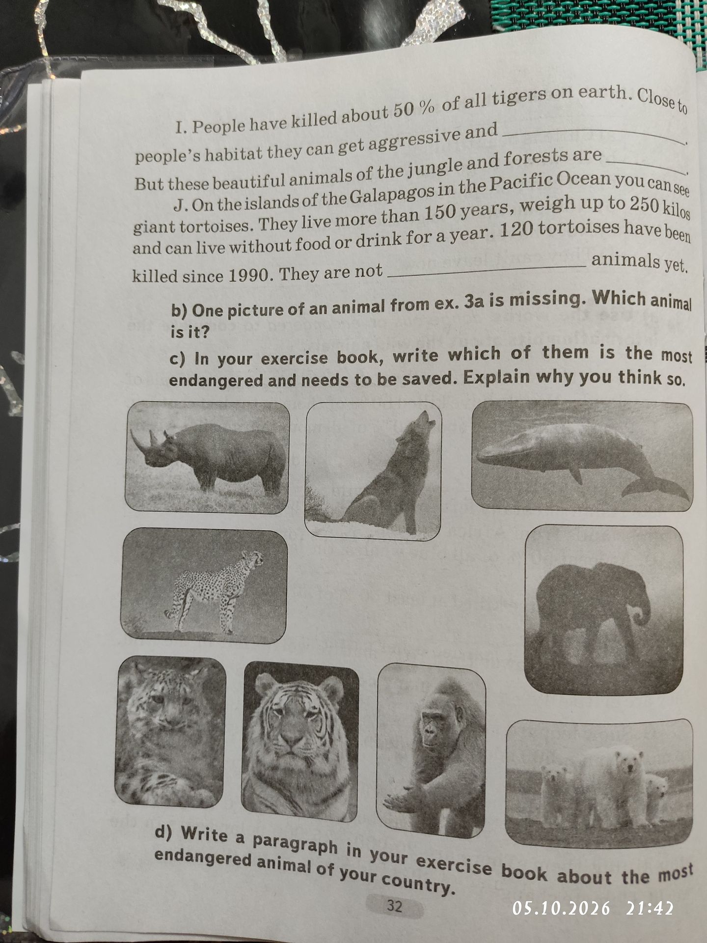 Фото задания: b) One picture of an animal from ex. 3a is missing. Which animal is it?