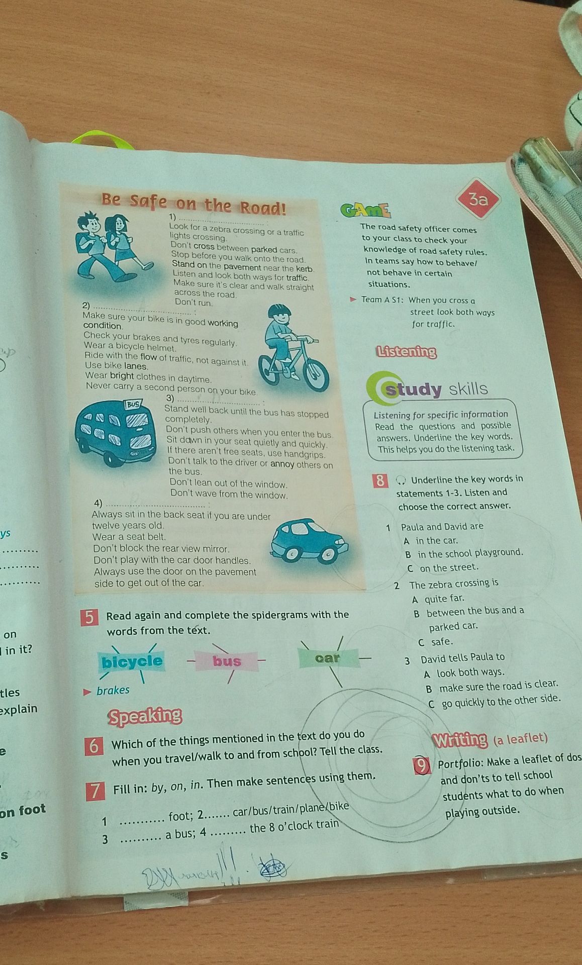 Фото задания: 9. Portfolio: Make a leaflet of dos and don’ts to tell school students what to do when playing outside.