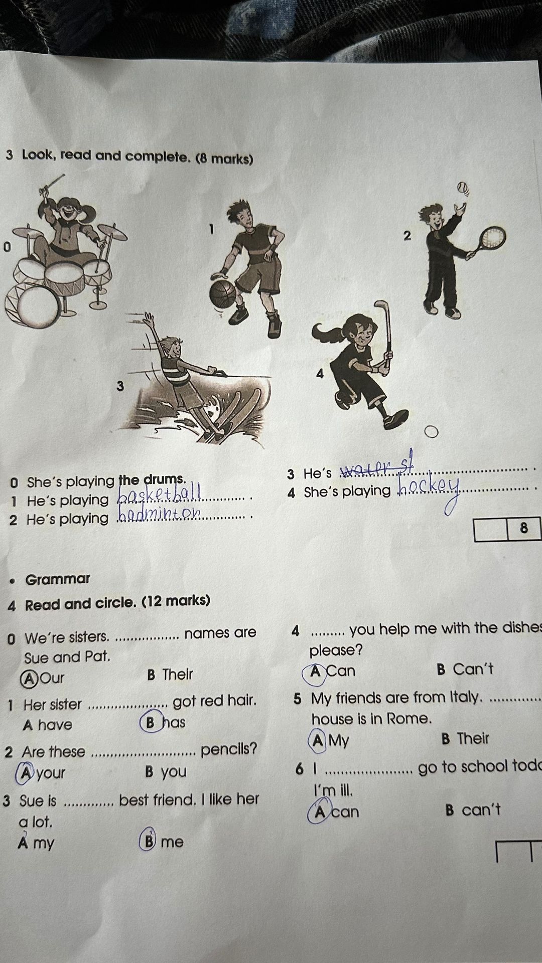 Фото задания: 3. Look, read and complete. (8 marks) 0 She’s playing the drums. 1 He’s playing … 2 He’s playing … 3 He’s … 4 She’s playing …