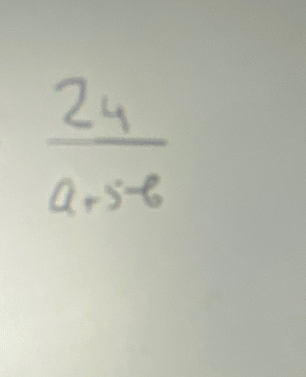 Фото задания: \(\frac{24}{4}=6\)