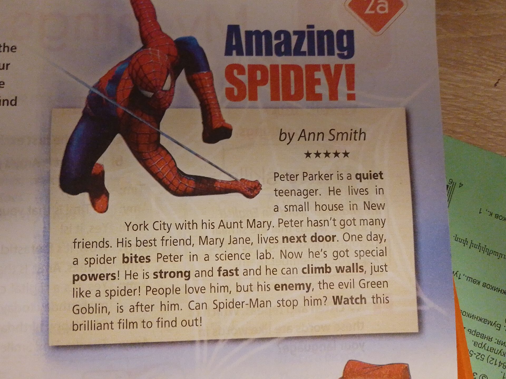 Фото задания: На изображении виден текст-отзыв «Amazing Spidey!» (Ann Smith) о фильме «Человек-паук». Инструкция к заданию слева обрезана.