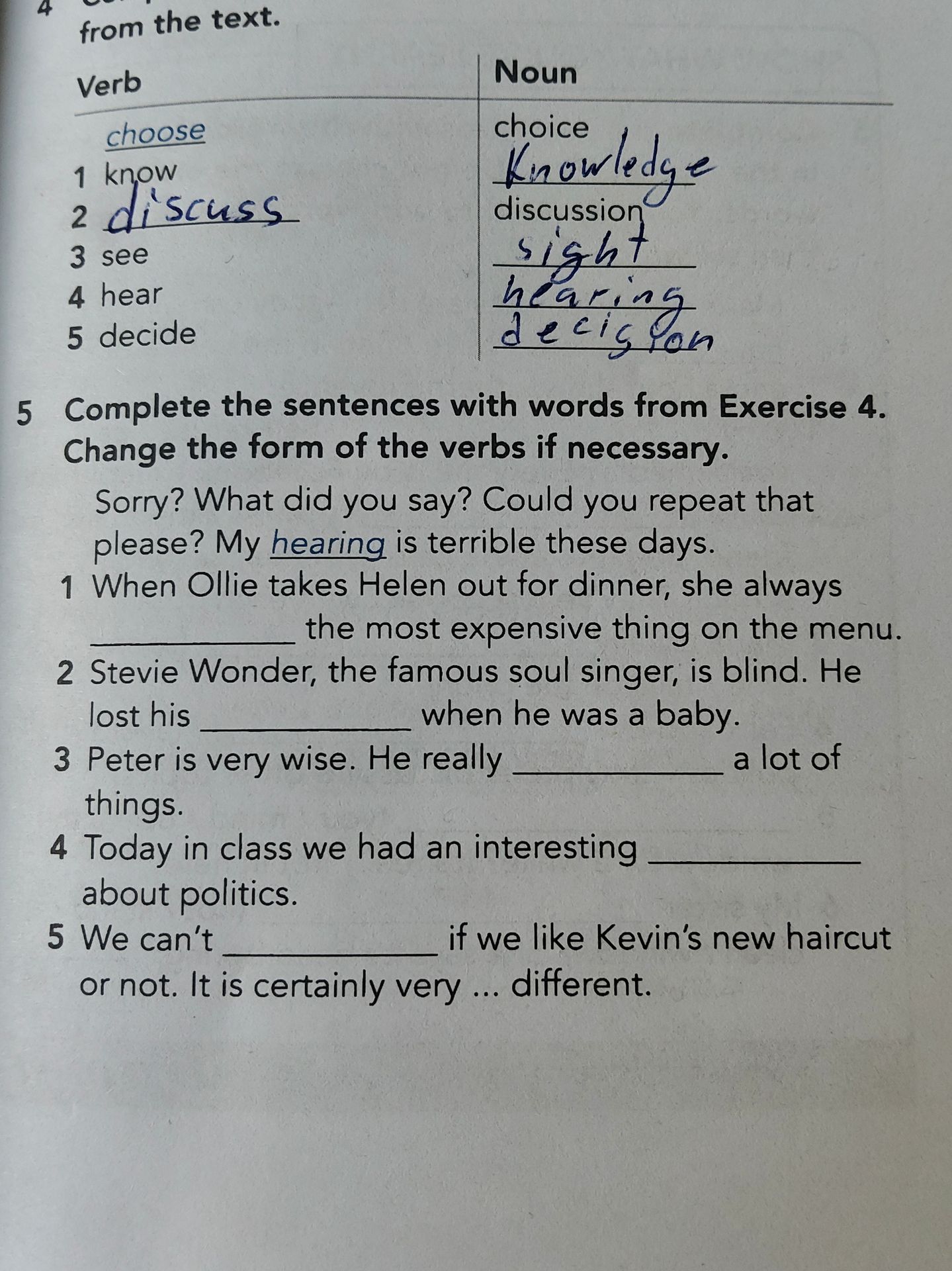Фото задания: 4. Complete the table with words from the text. Verb: choose, 1 know, 2 discuss, 3 see, 4 hear, 5 decide. Noun: choice.