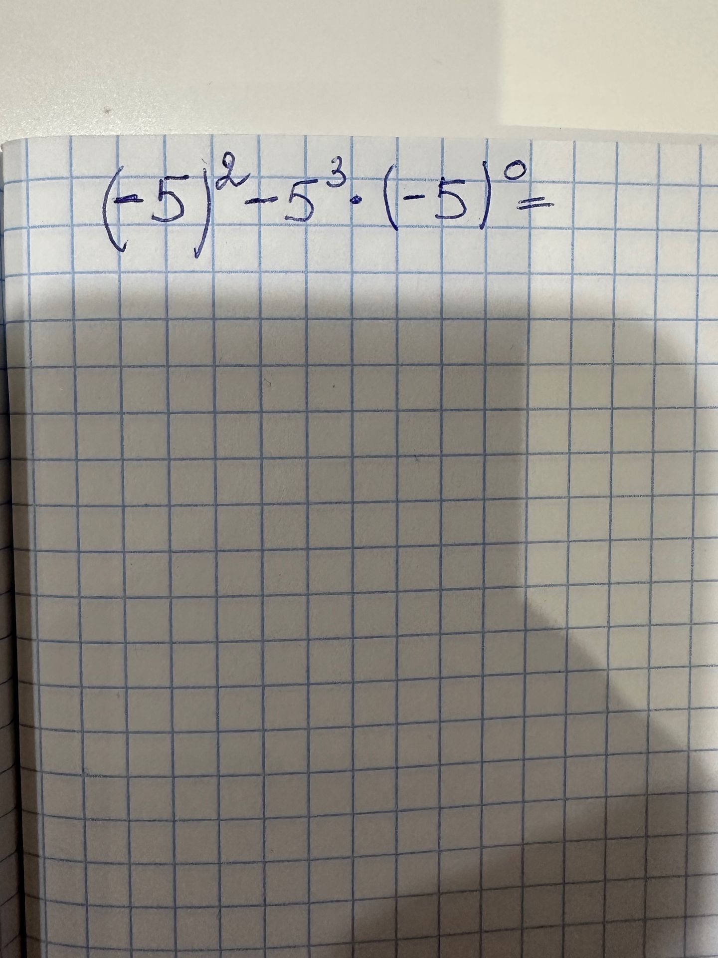 Фото задания: Вычислите: \((-5)^2-5^3\cdot(-5)^0=\)
