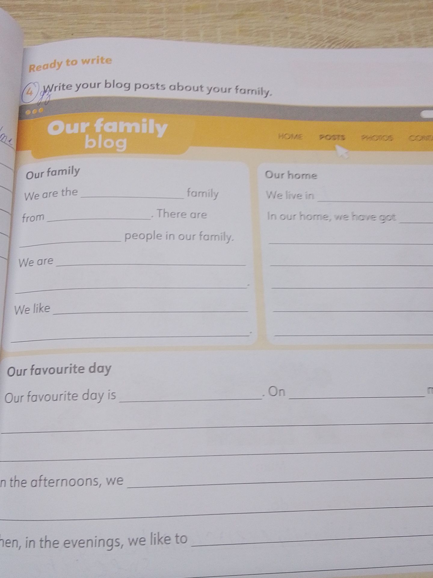 Фото задания: 4. Write your blog posts about your family.